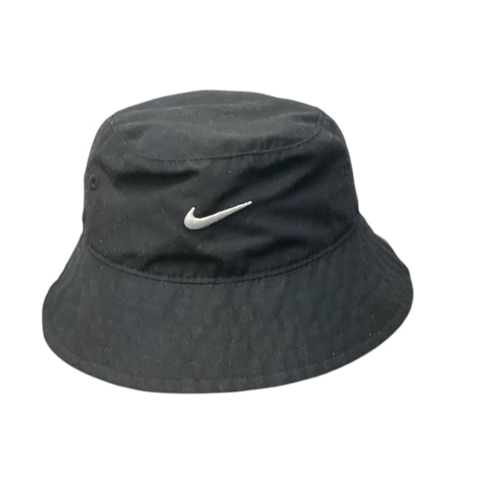 🧢 Nike Kids Black Bucket Hat — Swoosh Logo